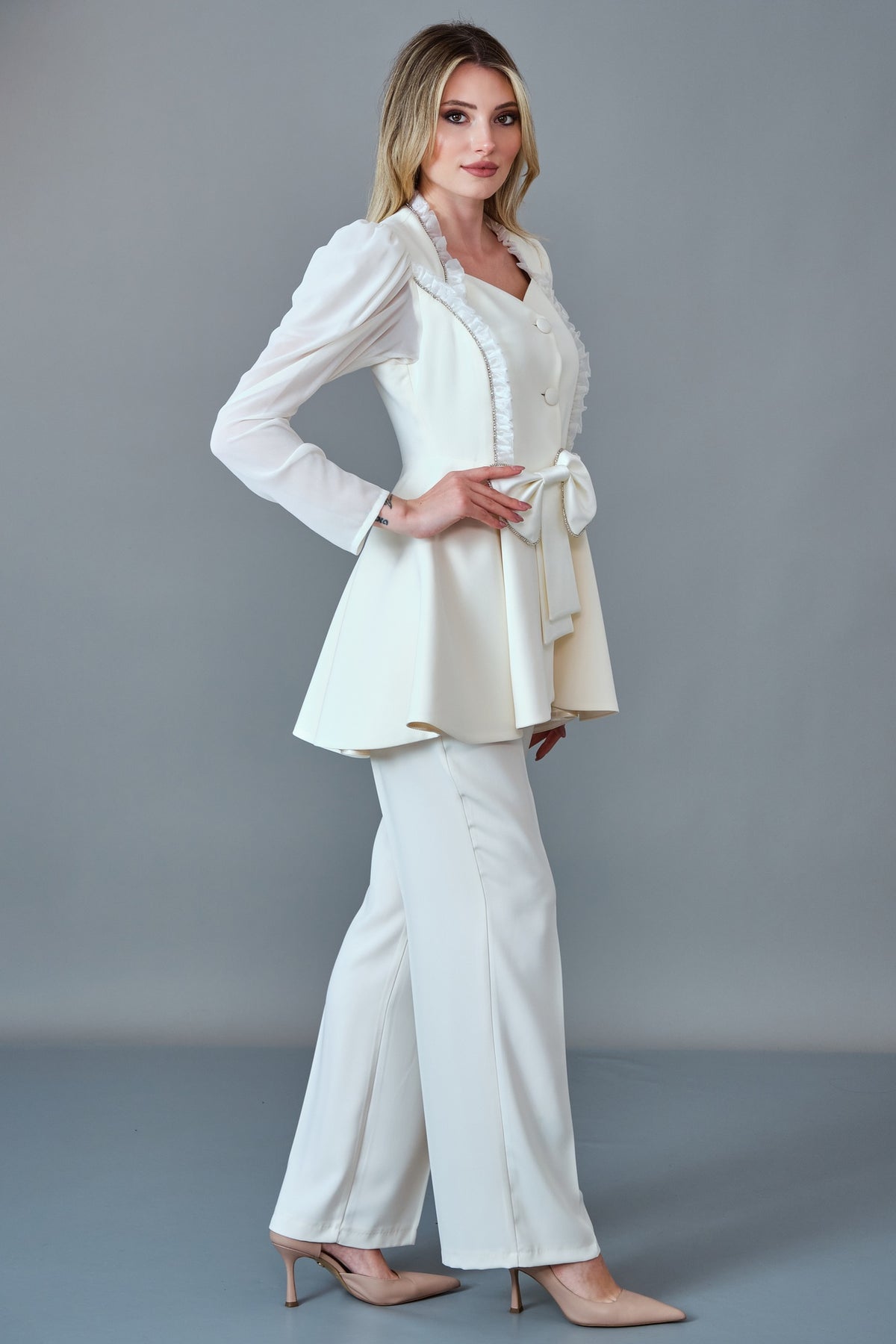 Qne Tu - Regular Size Suit (QNE27K5280)