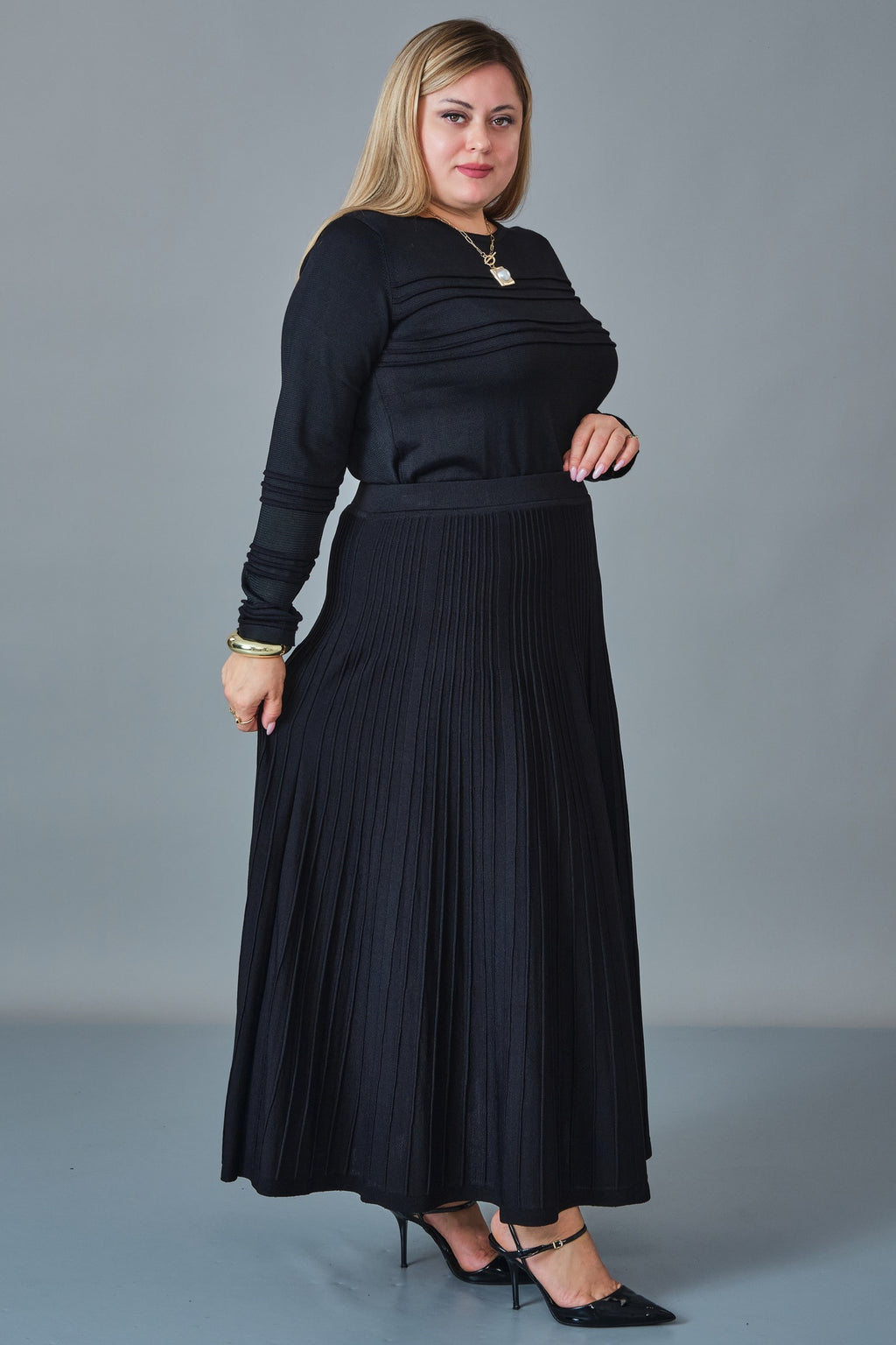 Desender - Plus Size Skirt (DES27K5681)