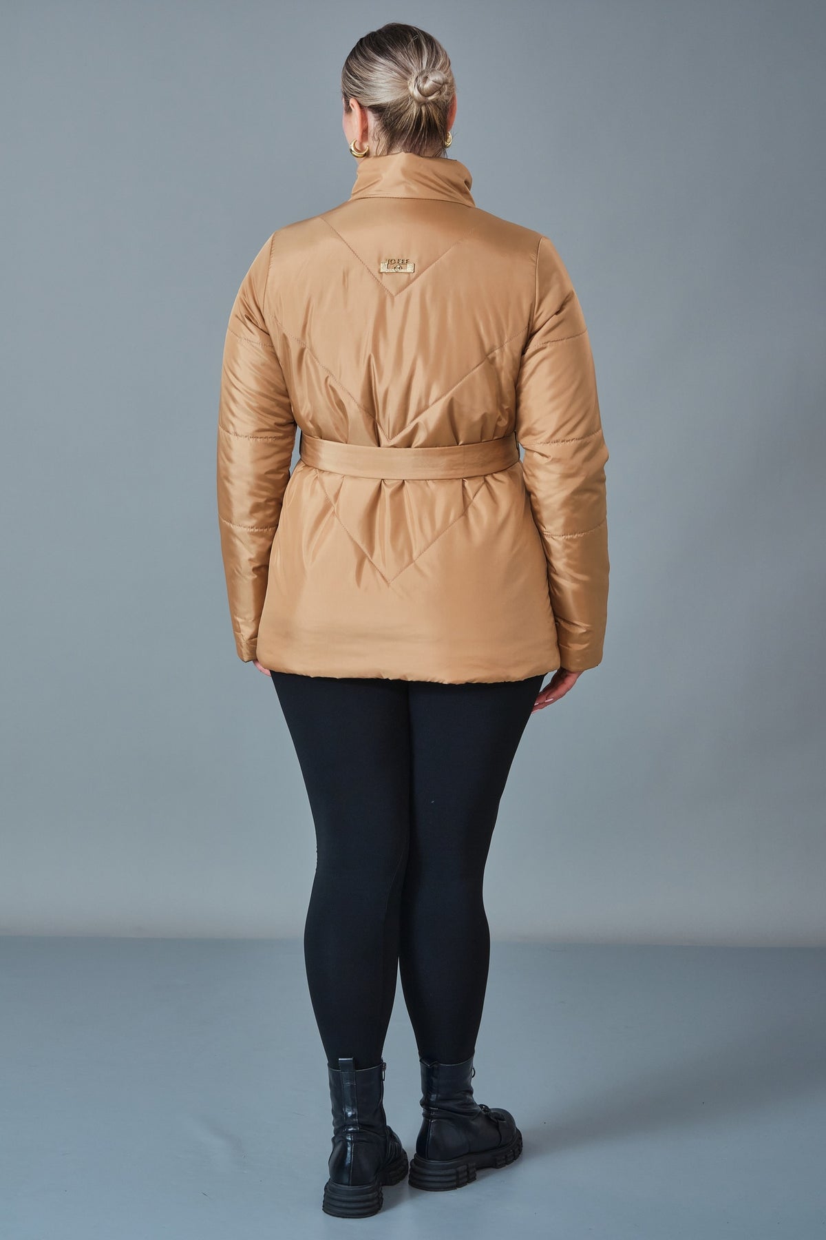 To-See - Plus Size Coat (VVL27K4421XL)