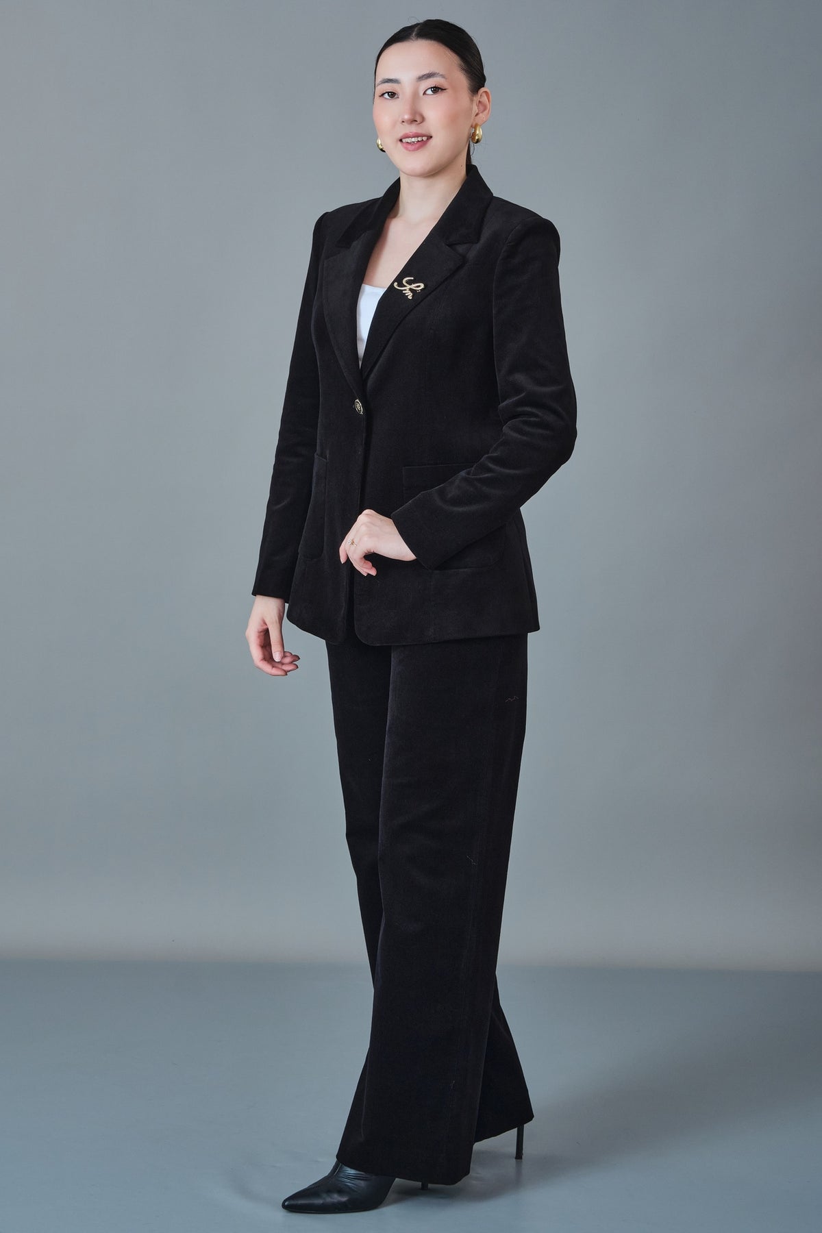 Meira - Regular Size Suit (MEI27K8900)