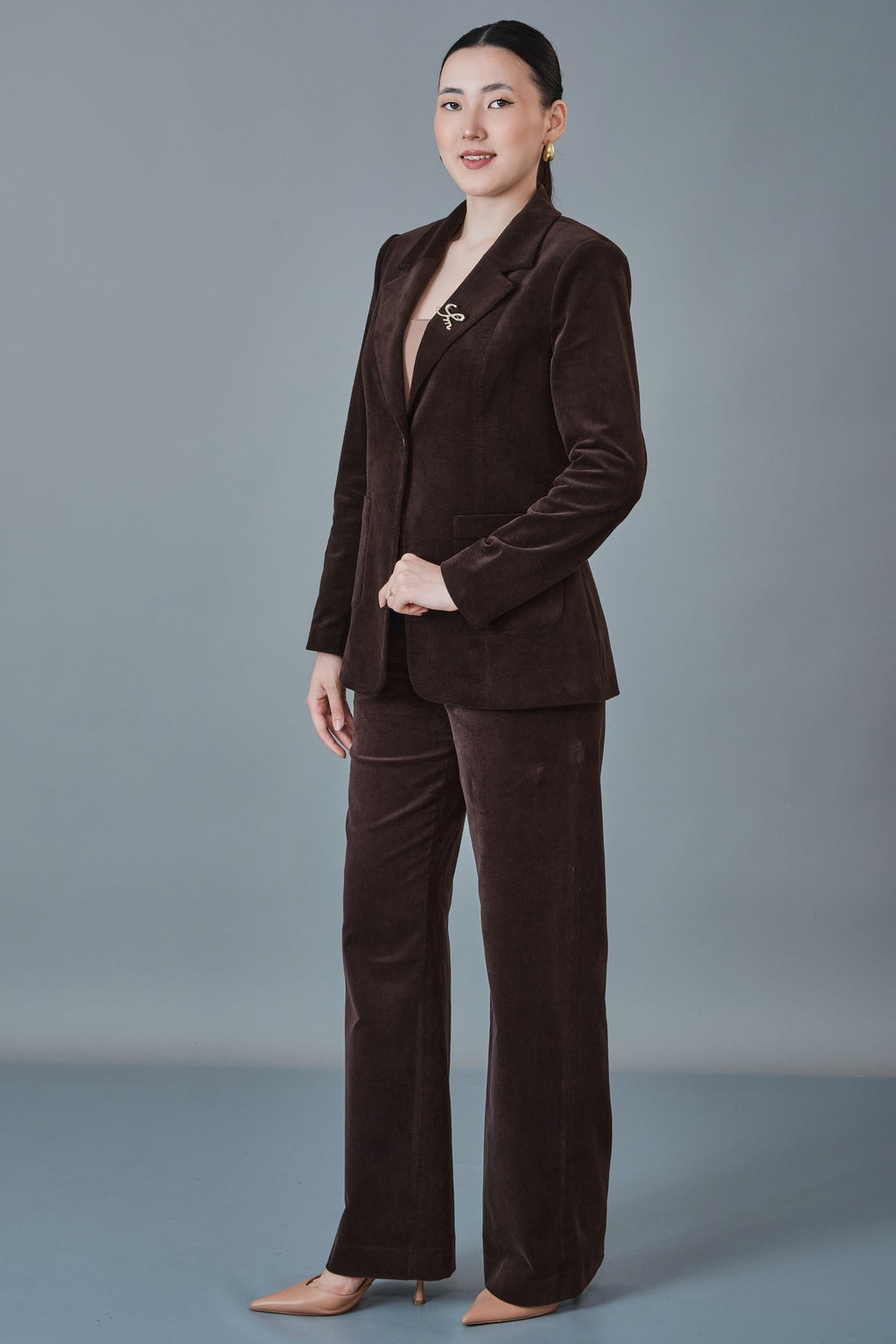 Meira - Regular Size Suit (MEI27K8900)