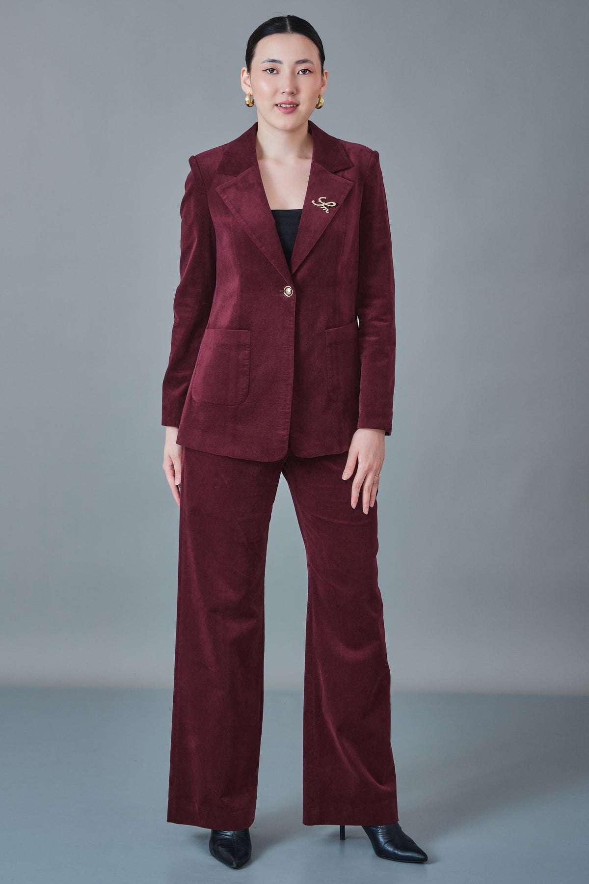 Meira - Regular Size Suit (MEI27K8900)