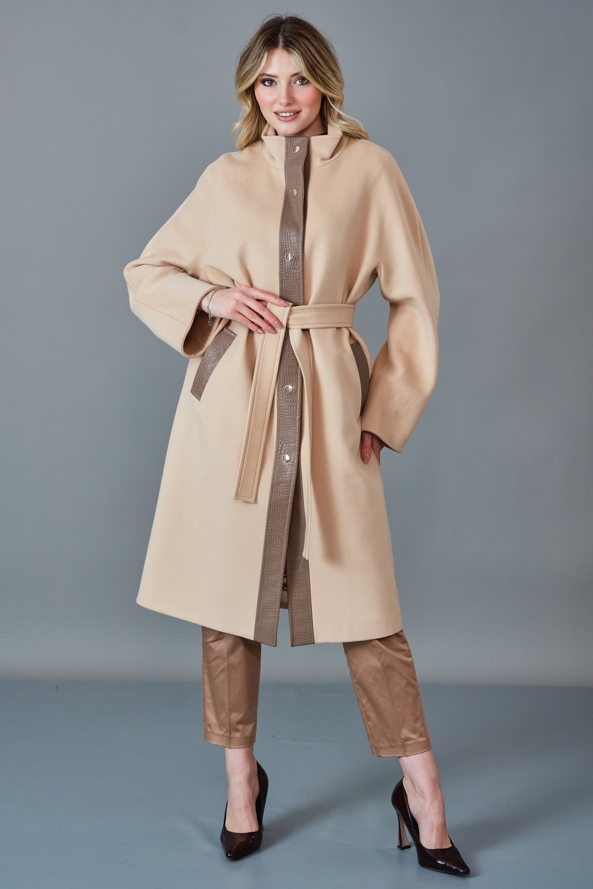 Renata - Regular Size Coat (REN27K3846)