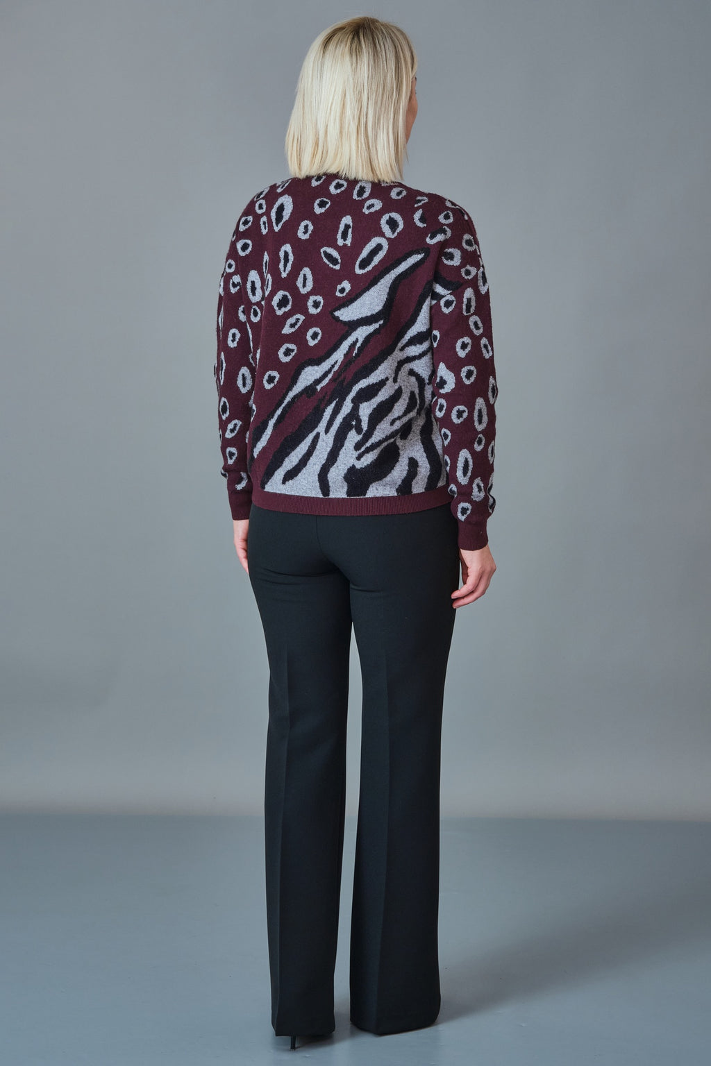 Vedi - Regular Size Jumper (VED27K8031)