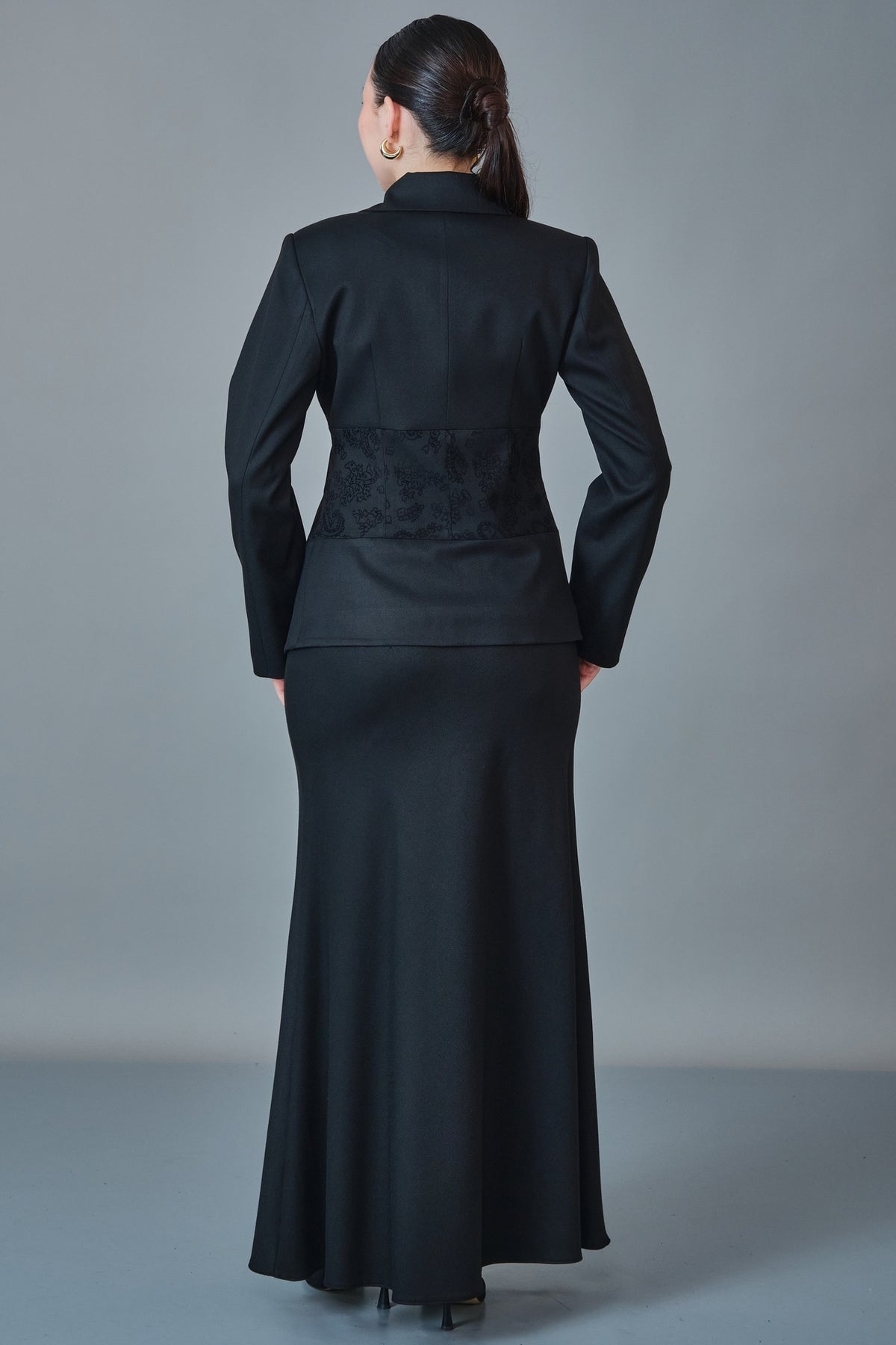 Orient - Regular Size Suit (ORI27K6457)