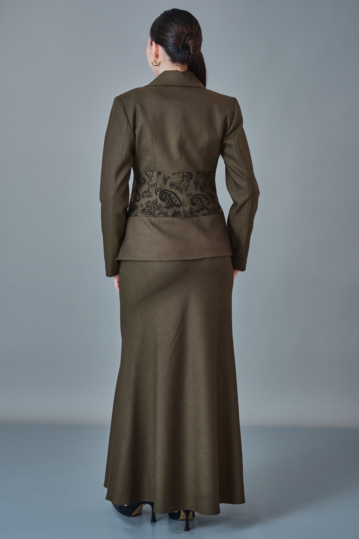 Orient - Regular Size Suit (ORI27K6457)