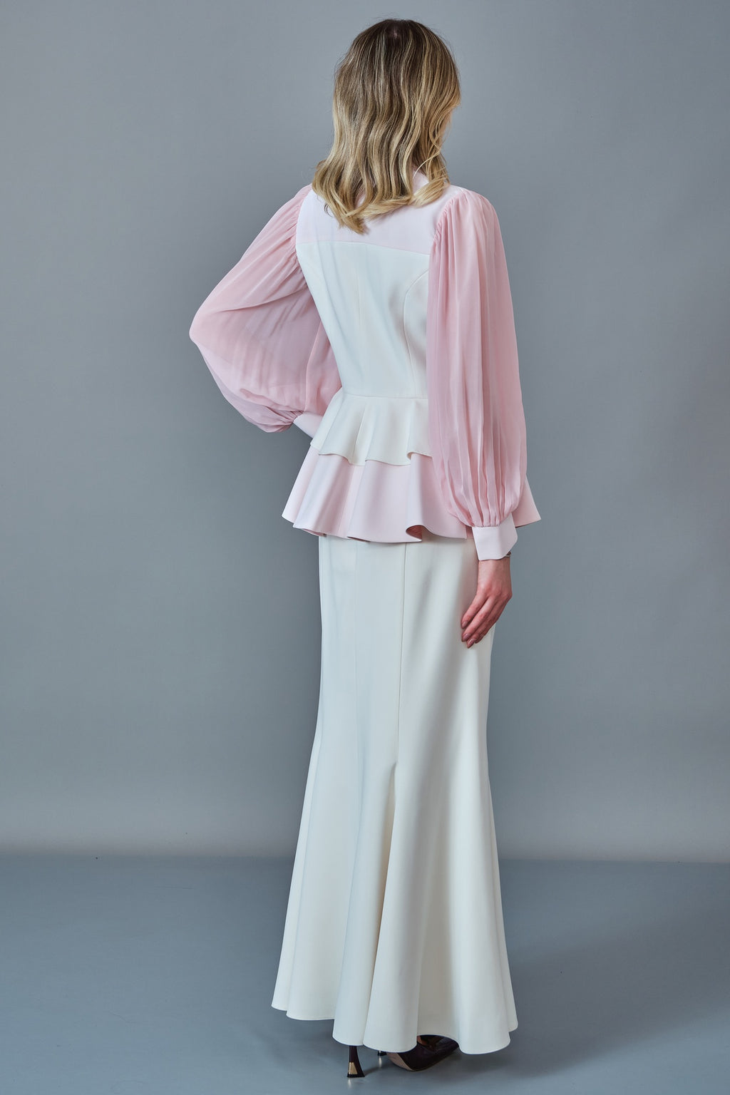 Qne Tu - Regular Size Suit (QNE27K5364)
