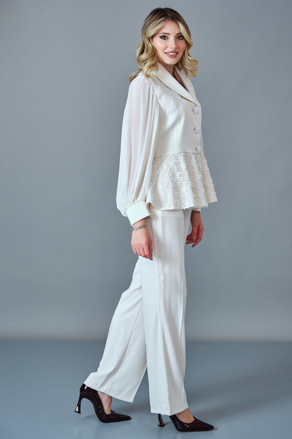 Qne Tu - Regular Size Suit (QNE27K5363)