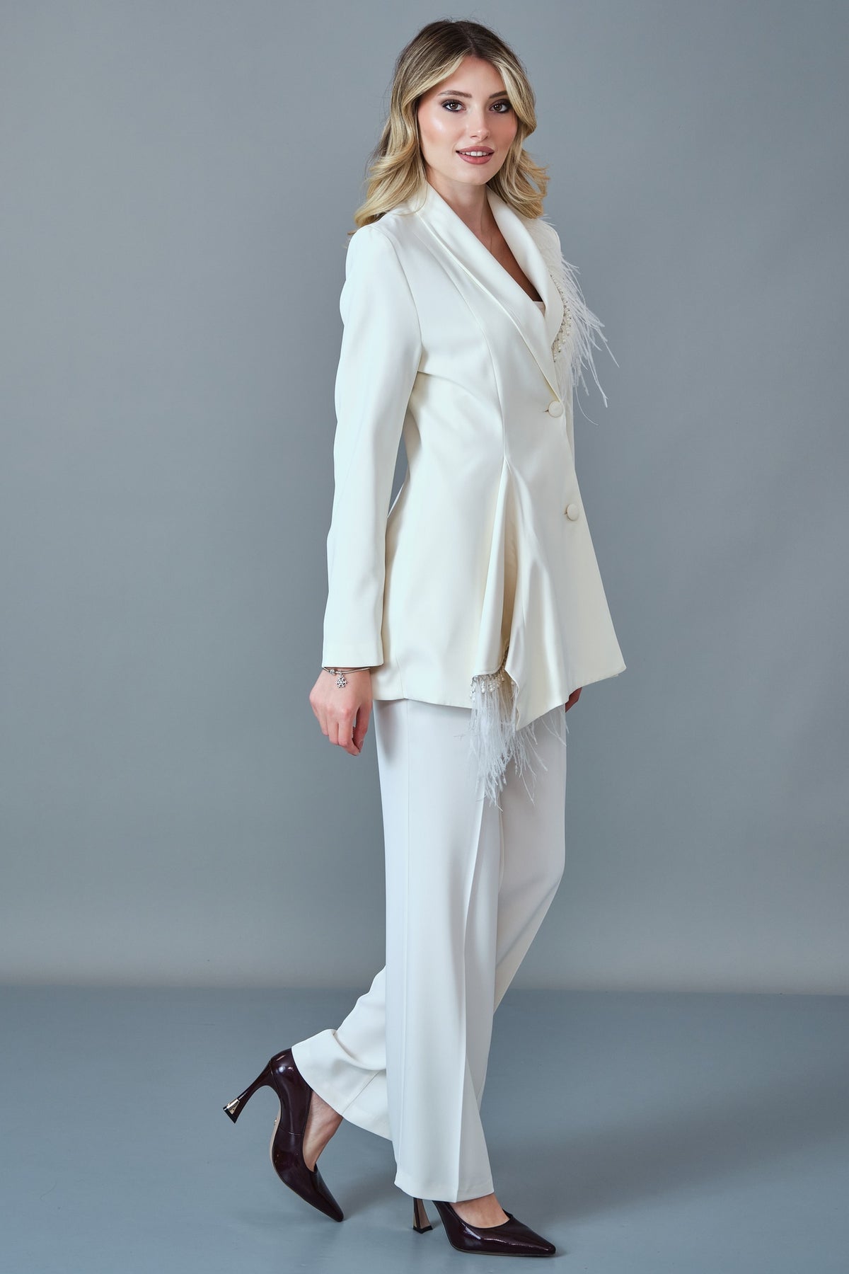 Qne Tu - Regular Size Suit (QNE27K5362)