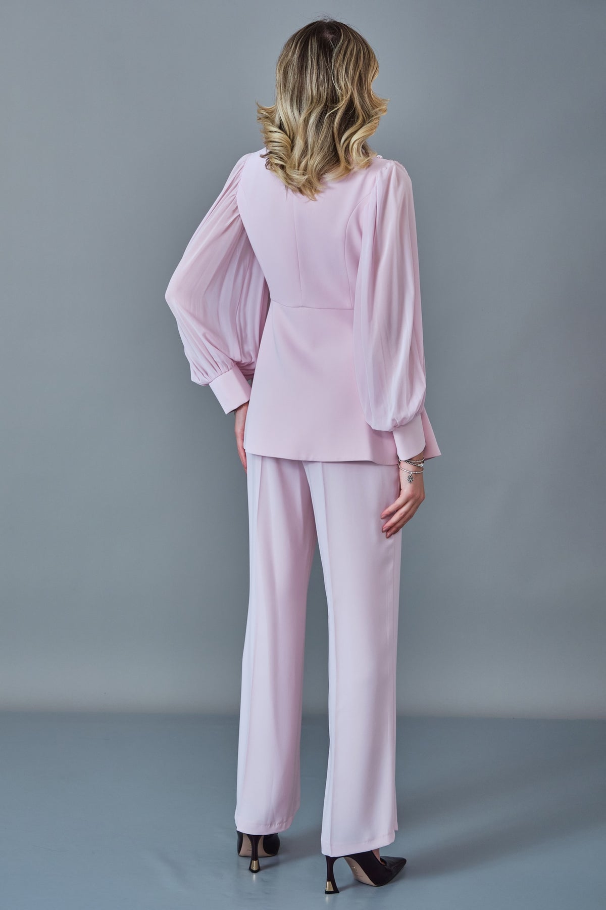 Qne Tu - Regular Size Suit (QNE27K5291)