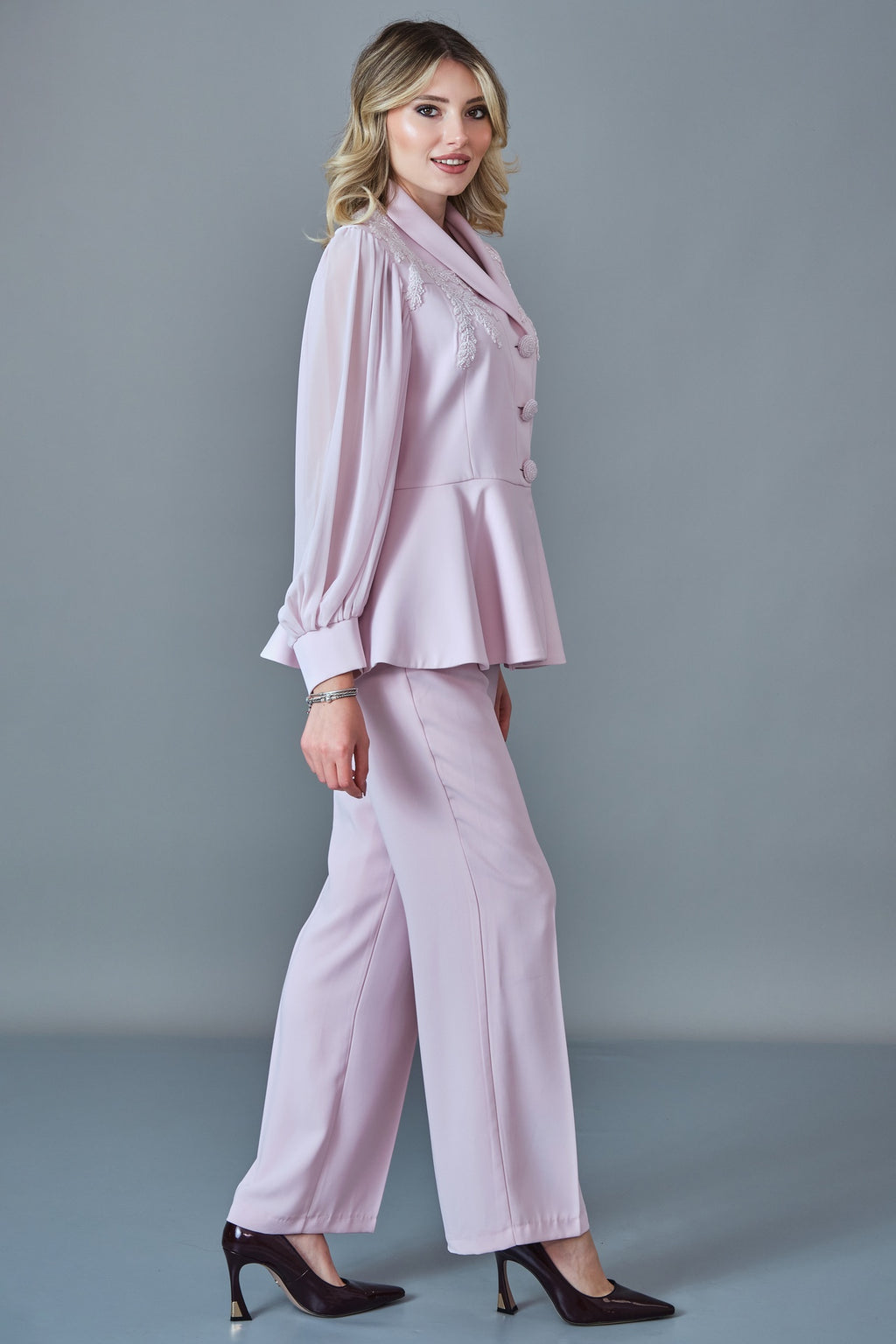 Qne Tu - Regular Size Suit (QNE27K5312)