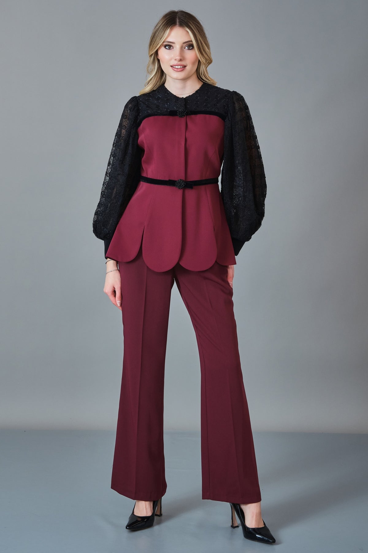 Qne Tu - Regular Size Suit (QNE27K5283)