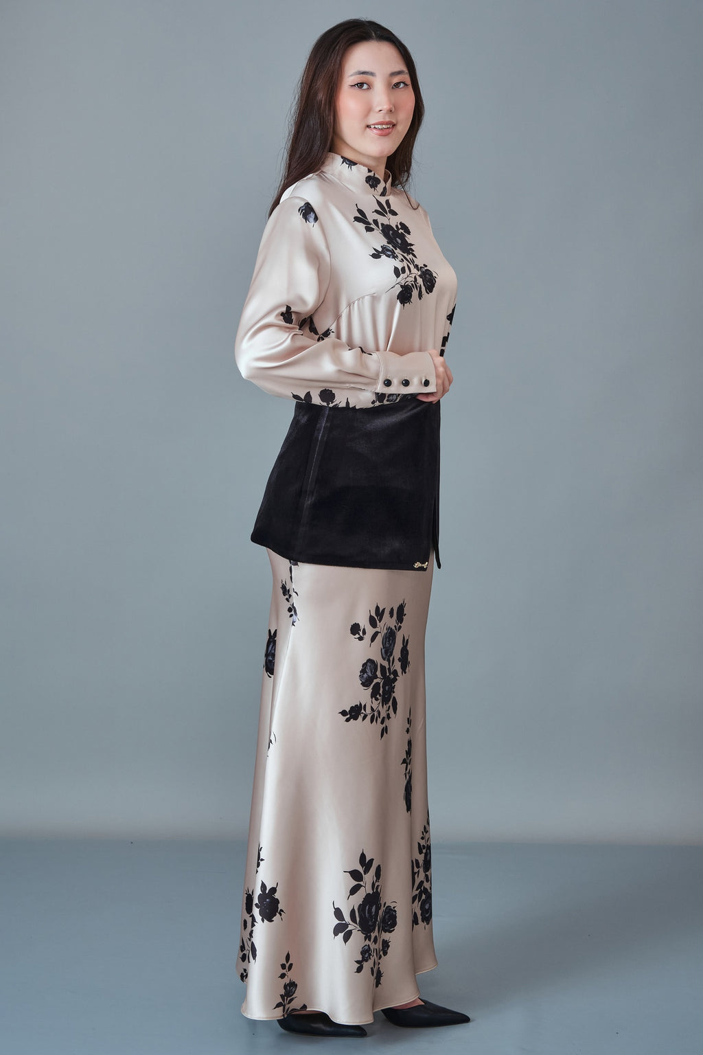 Orient - Regular Size Suit (ORI27K6449)