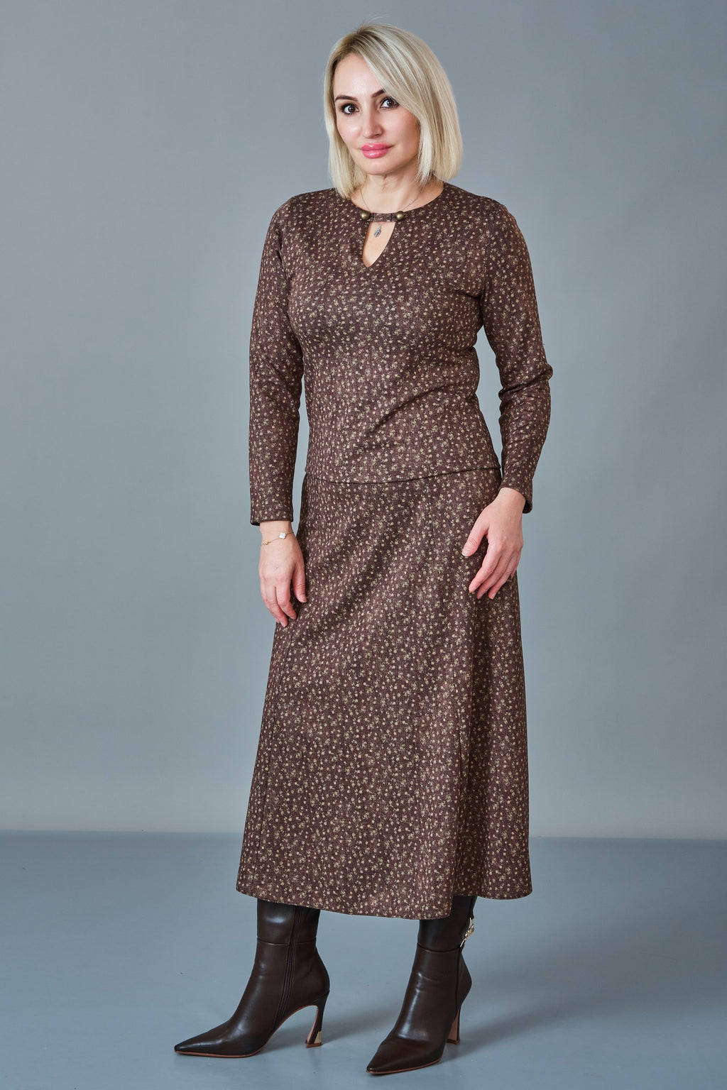 Revaro - Regular Size Suit (REV27KTK-1399)