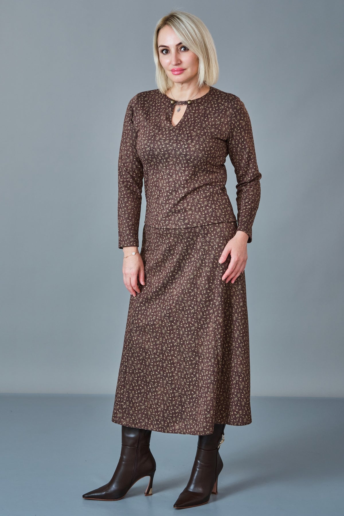 Revaro - Regular Size Suit (REV27KTK-1399)