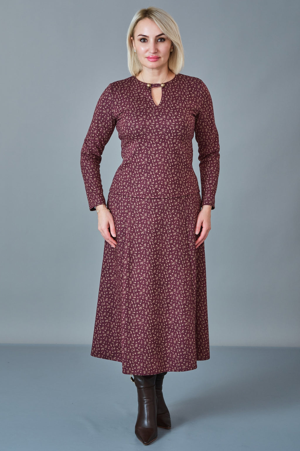 Revaro - Regular Size Suit (REV27KTK-1399)