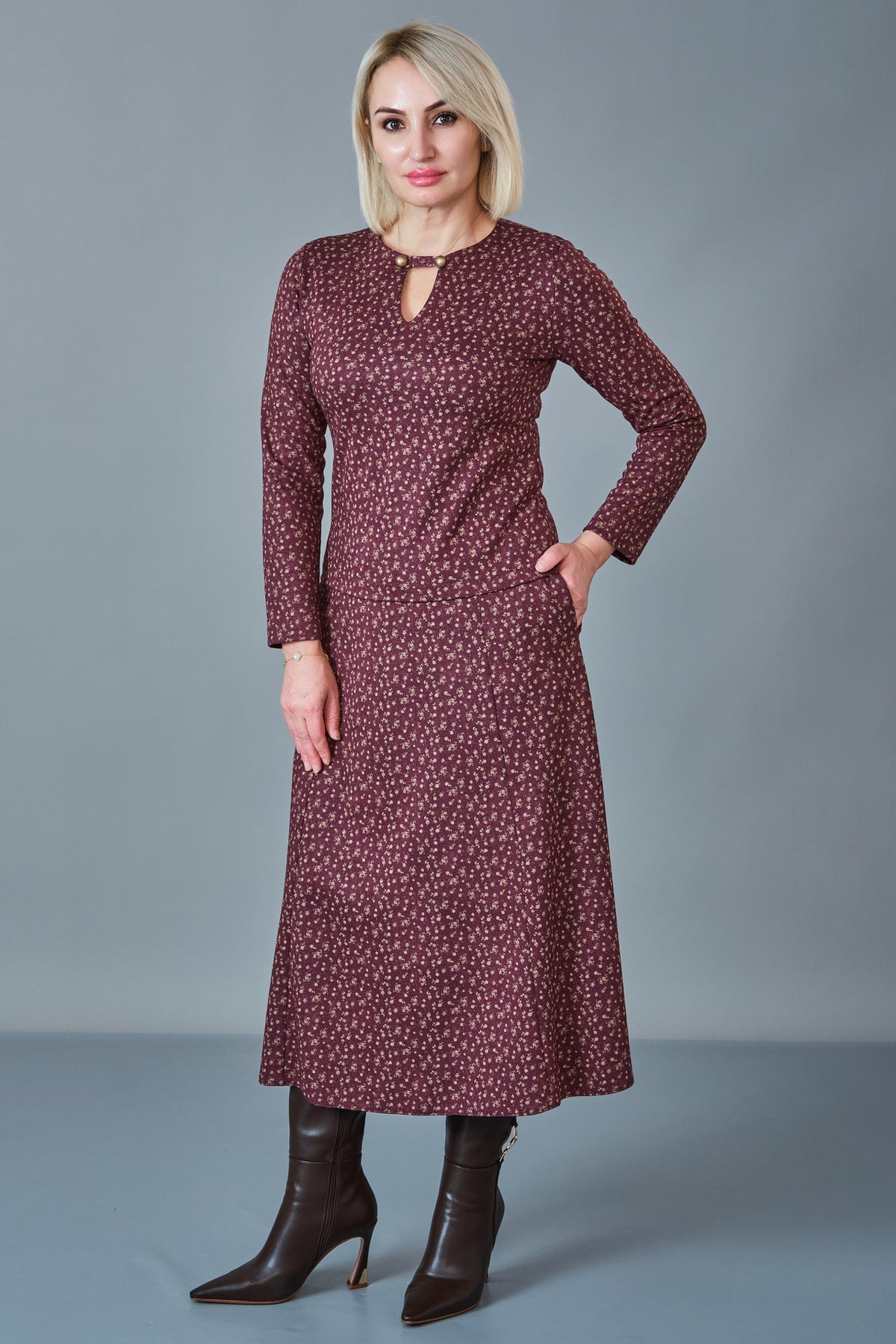 Revaro - Regular Size Suit (REV27KTK-1399)