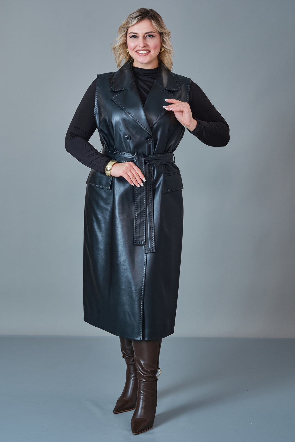 Renata - Plus Size Waistcoat (REN27KP3504.4)