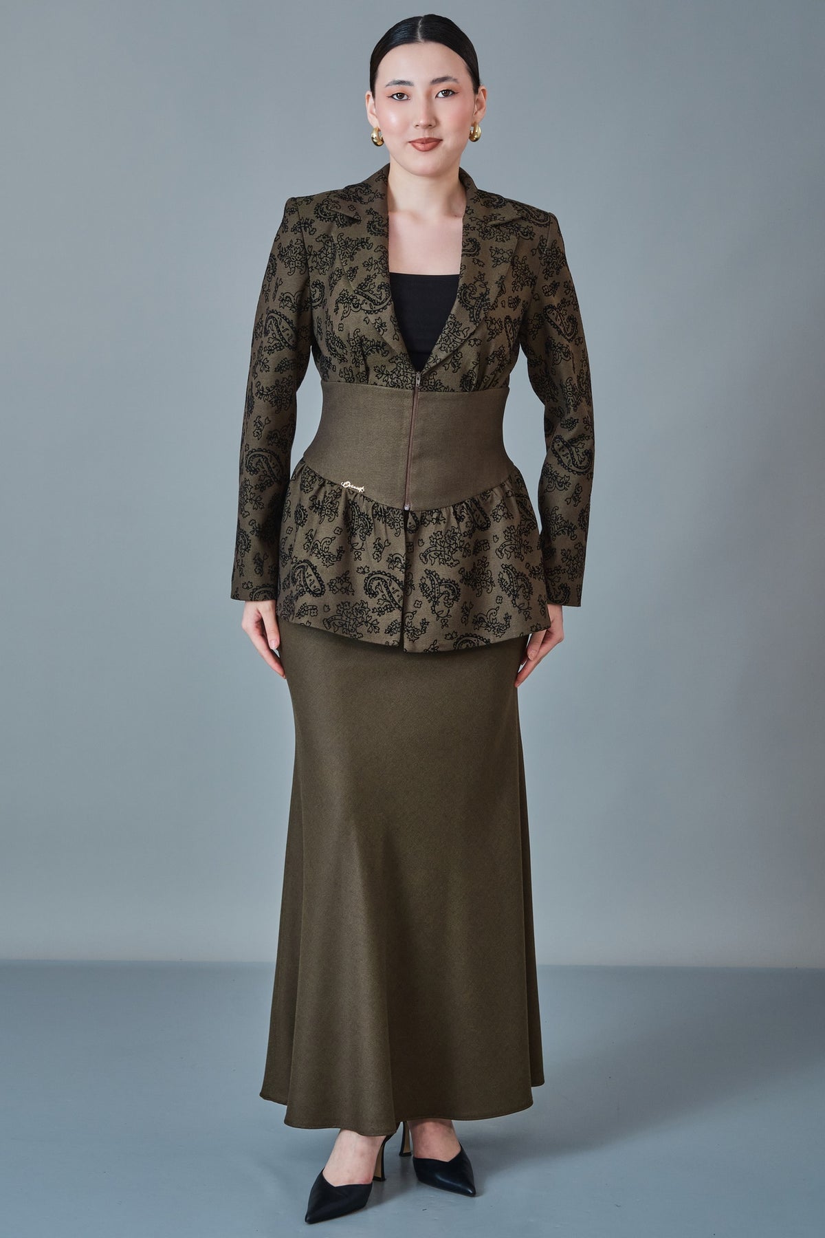 Orient - Regular Size Suit (ORI27K6411)