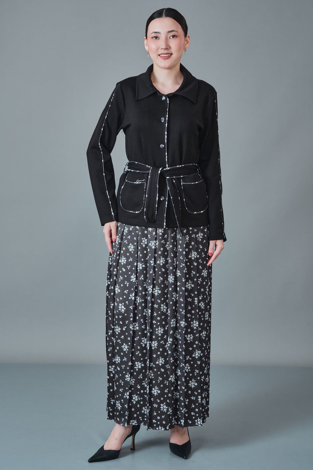 Orient - Regular Size Suit (ORI27K6512)