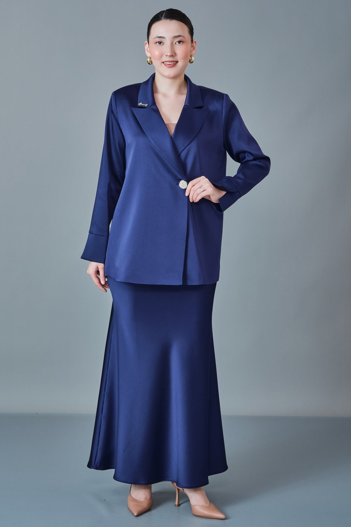 Orient - Regular Size Suit (ORI27K6552)