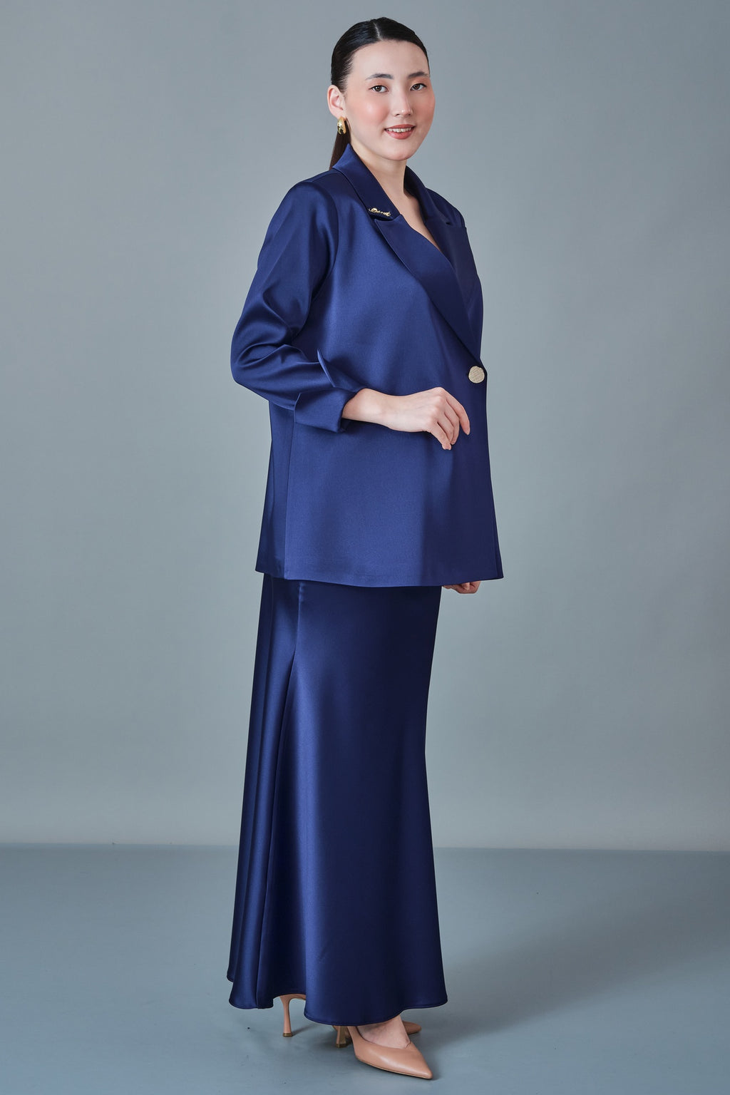 Orient - Regular Size Suit (ORI27K6552)