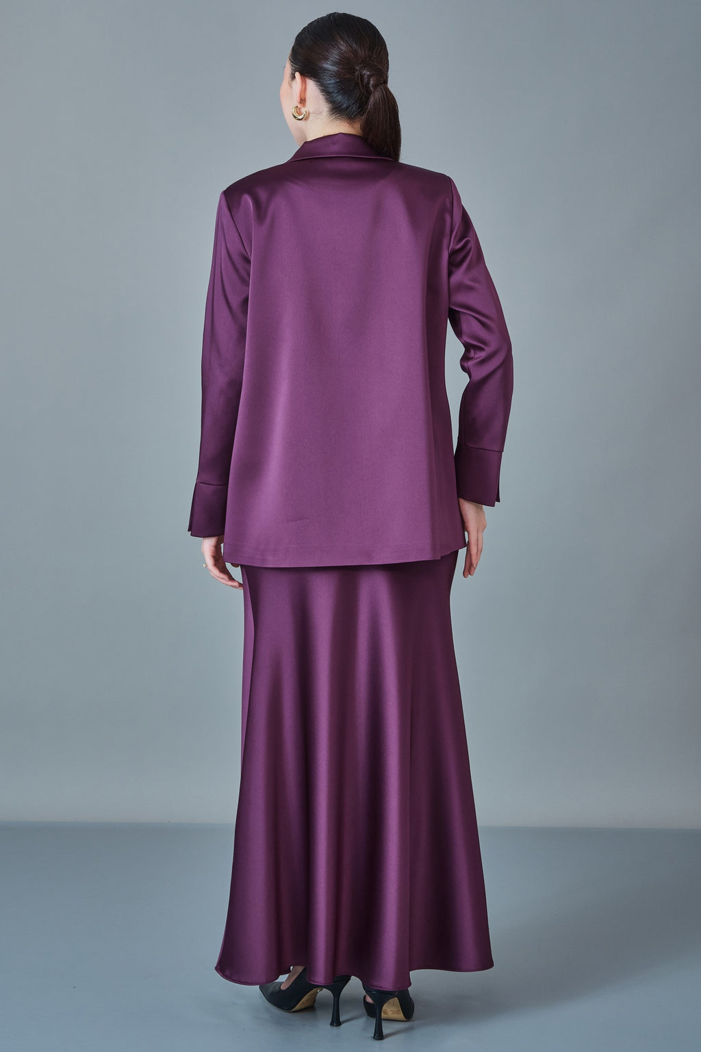 Orient - Regular Size Suit (ORI27K6552)