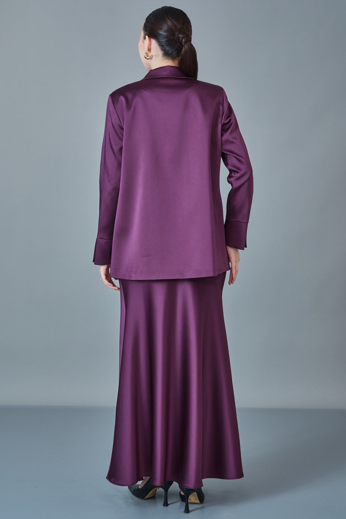 Orient - Regular Size Suit (ORI27K6552)