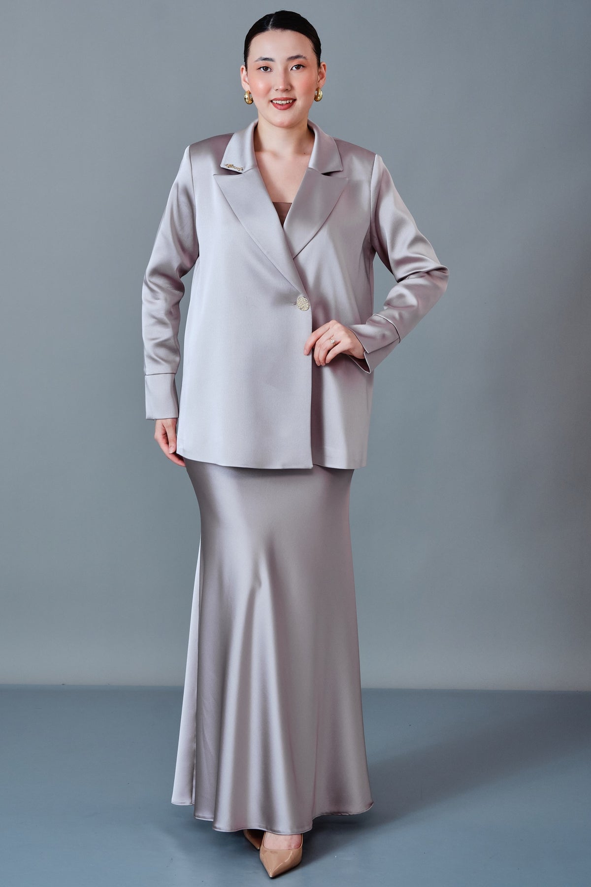 Orient - Regular Size Suit (ORI27K6552)