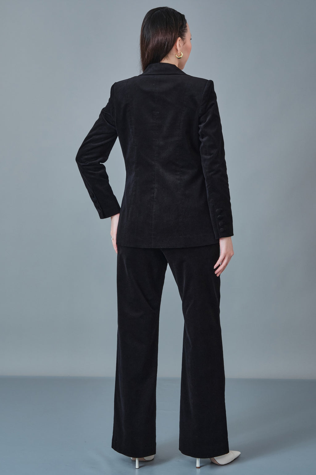 Meira - Regular Size Suit (MEI27K8910)