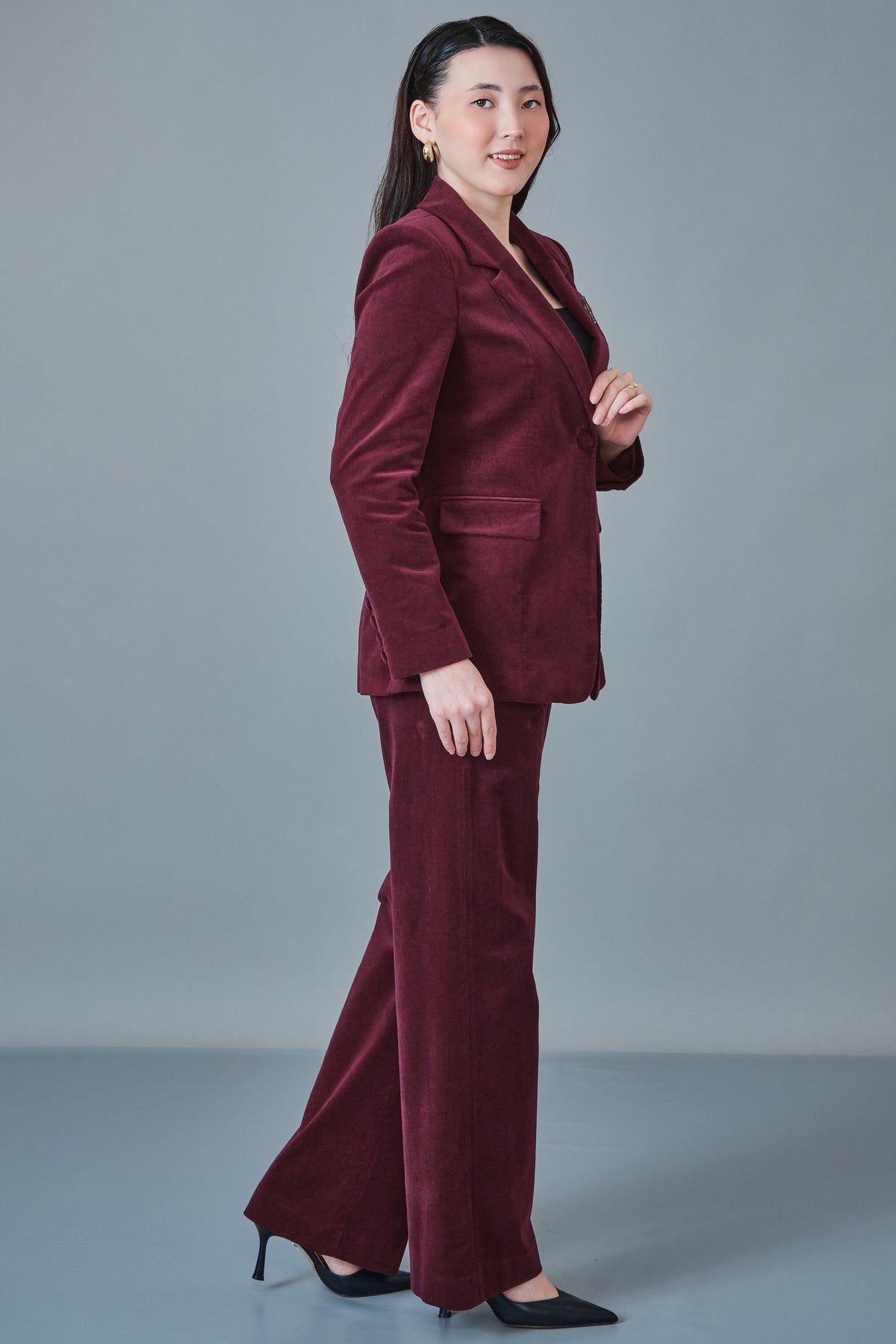 Meira - Regular Size Suit (MEI27K8910)