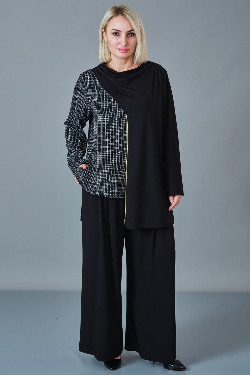 Almarwah - Regular Size Suit (AMH27K203091)