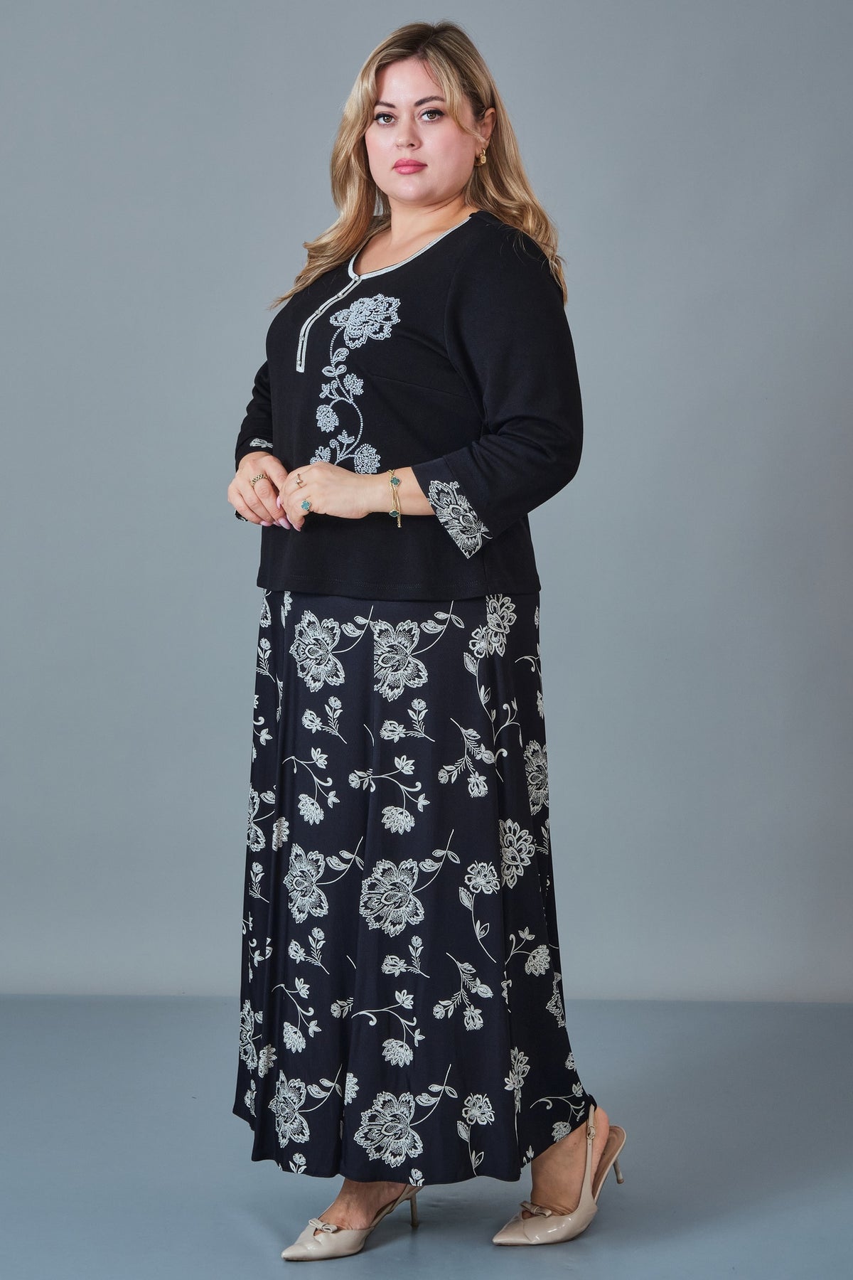 Gumanize - Plus Size Dress (GMZ2027-80-8478)
