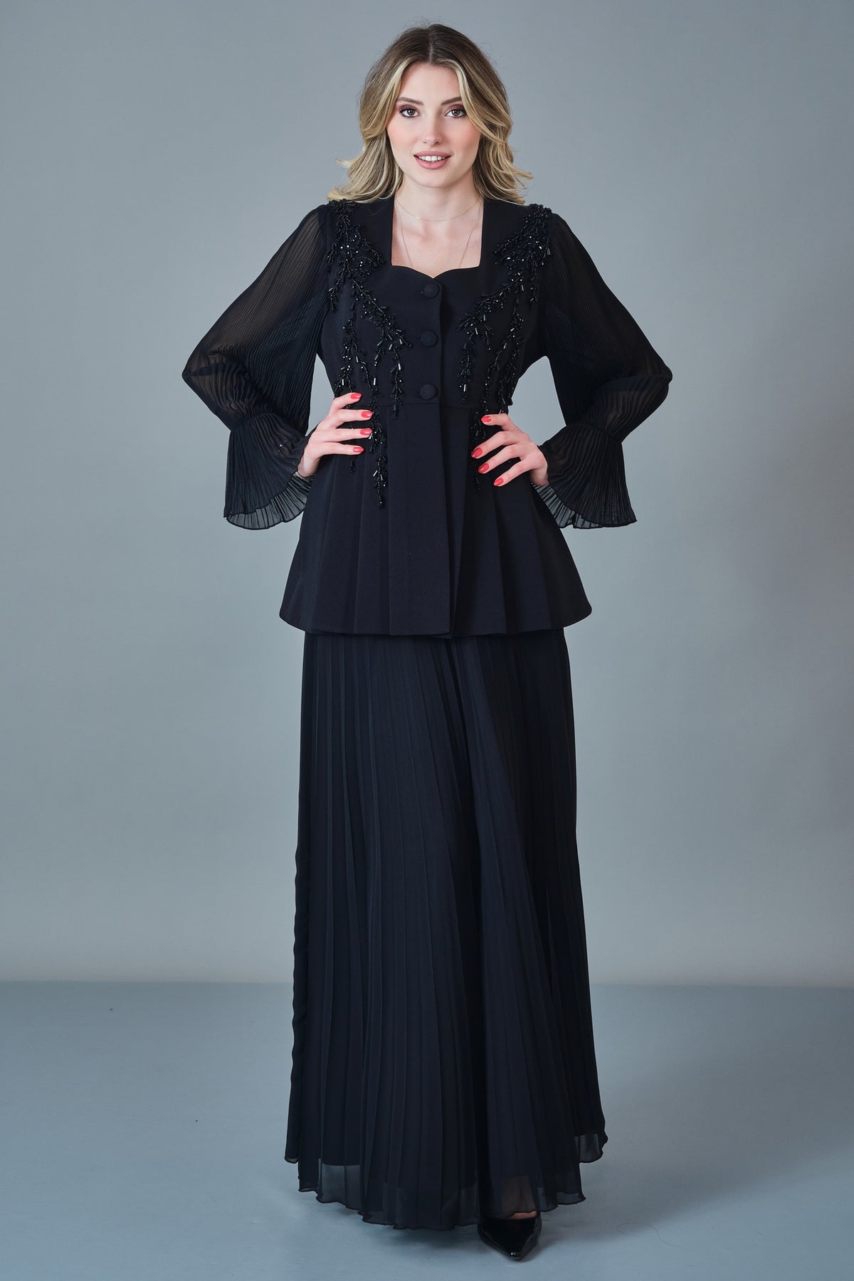 Qne Tu - Regular Size Suit (QNE27K5369)