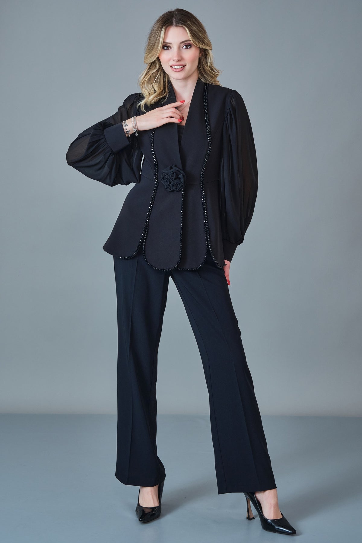 Qne Tu - Regular Size Suit (QNE27K5274)