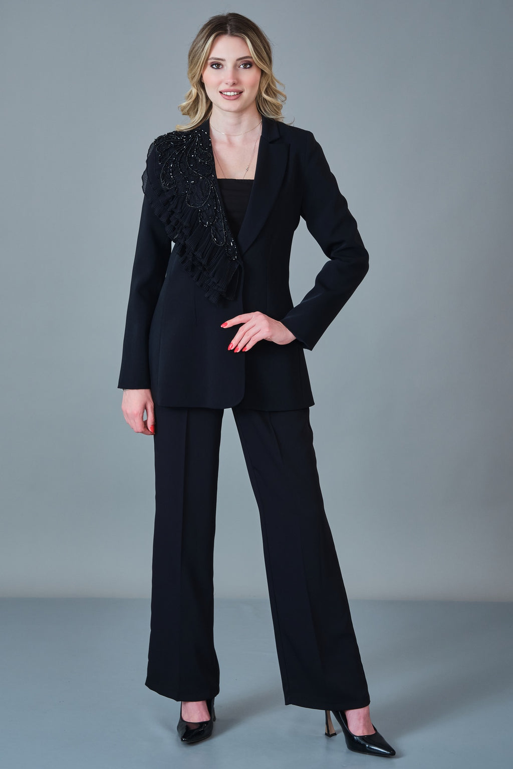 Qne Tu - Regular Size Suit (QNE27K5371)
