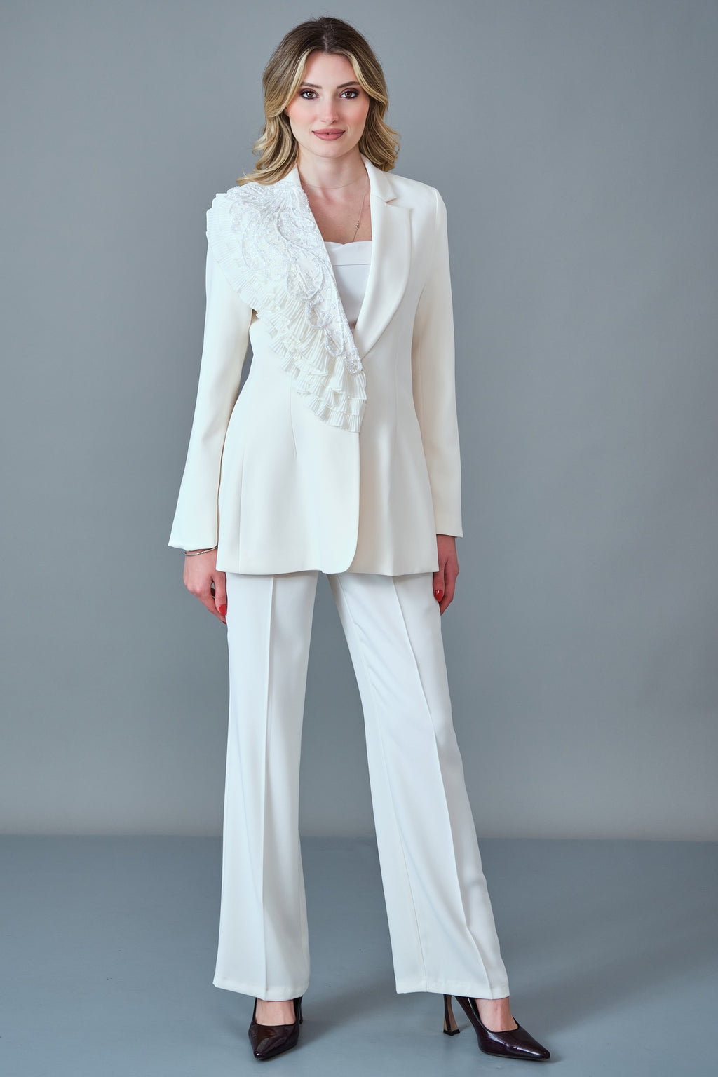 Qne Tu - Regular Size Suit (QNE27K5371)