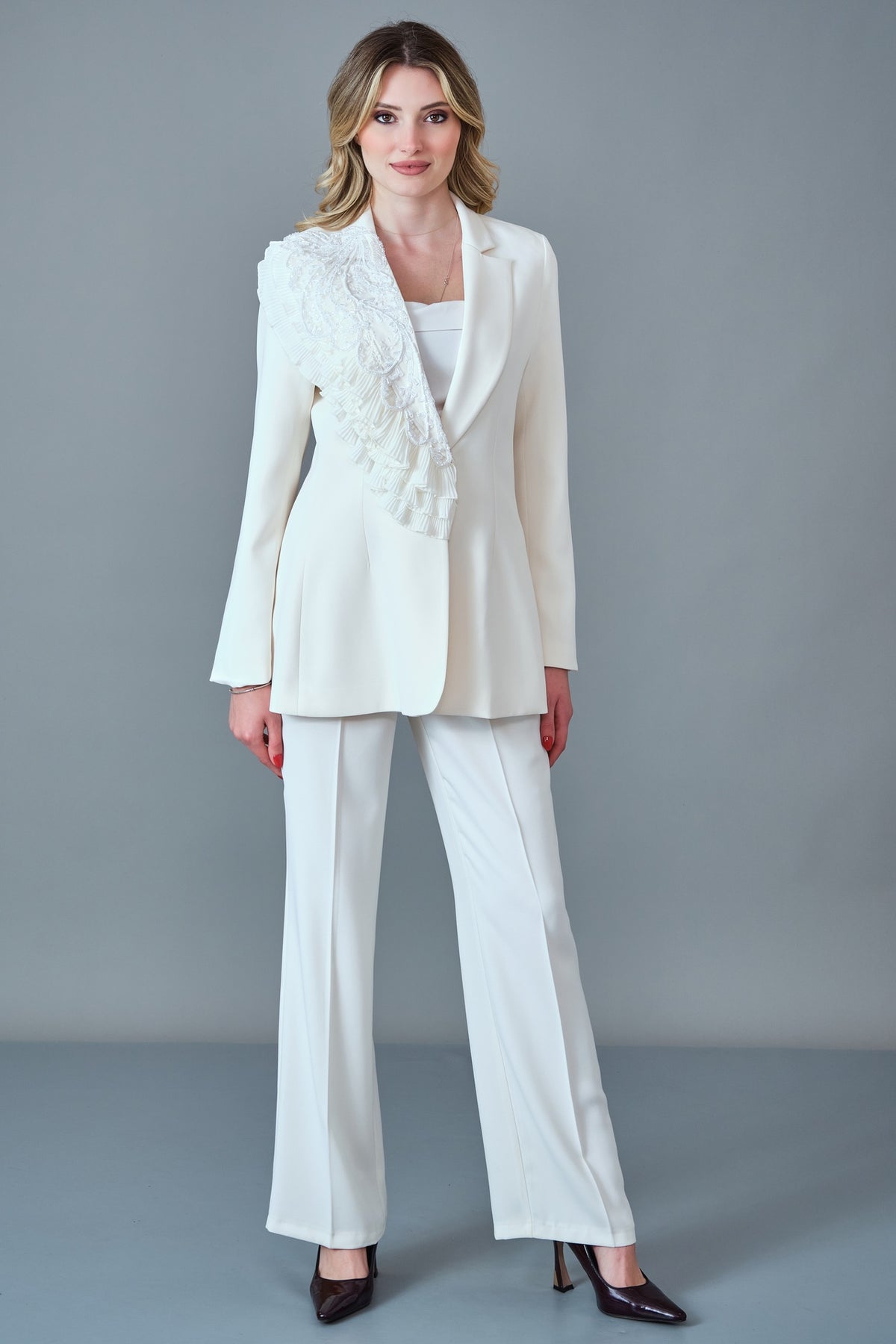 Qne Tu - Regular Size Suit (QNE27K5371)