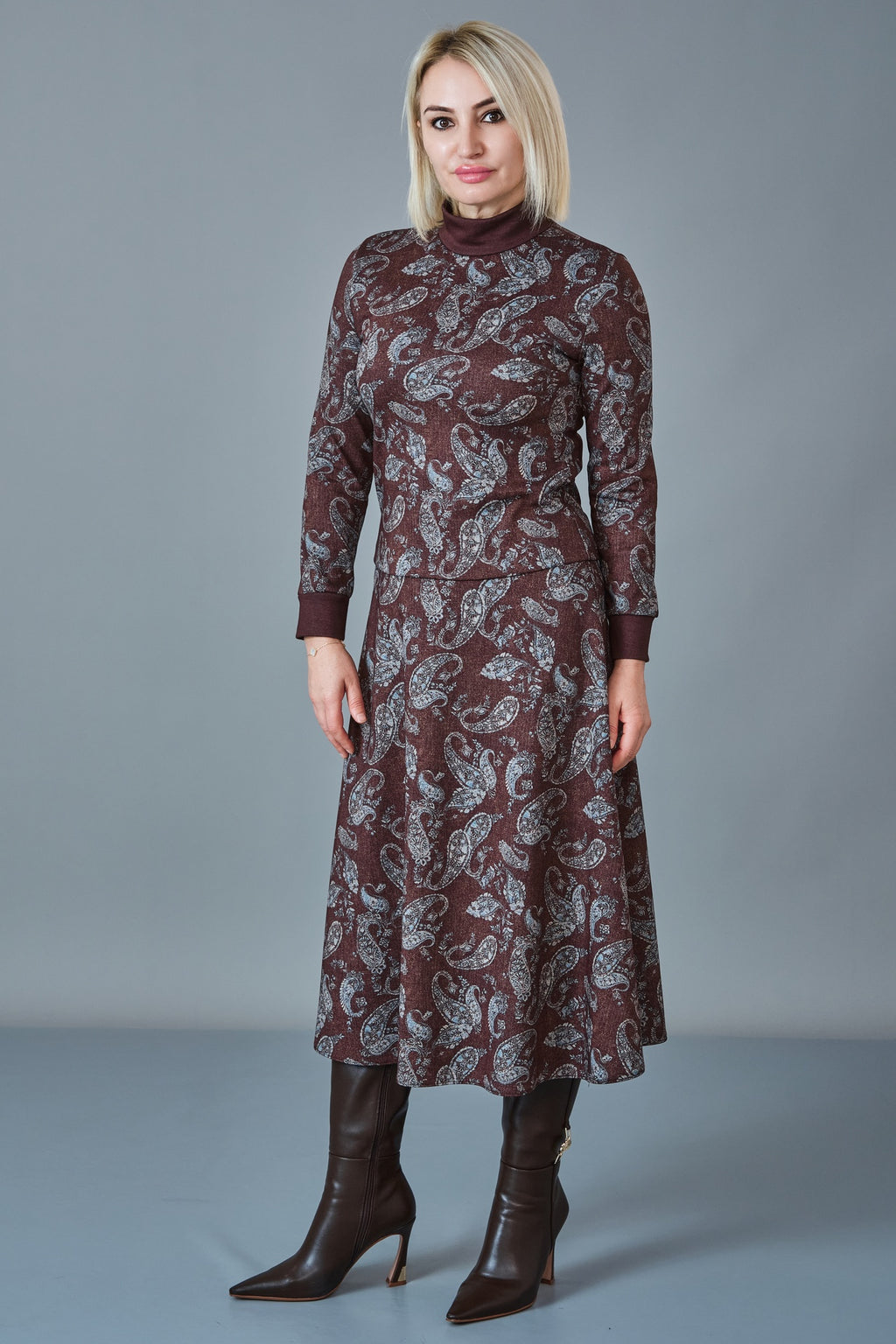 Revaro - Regular Size Suit (REV27KTK-1404)